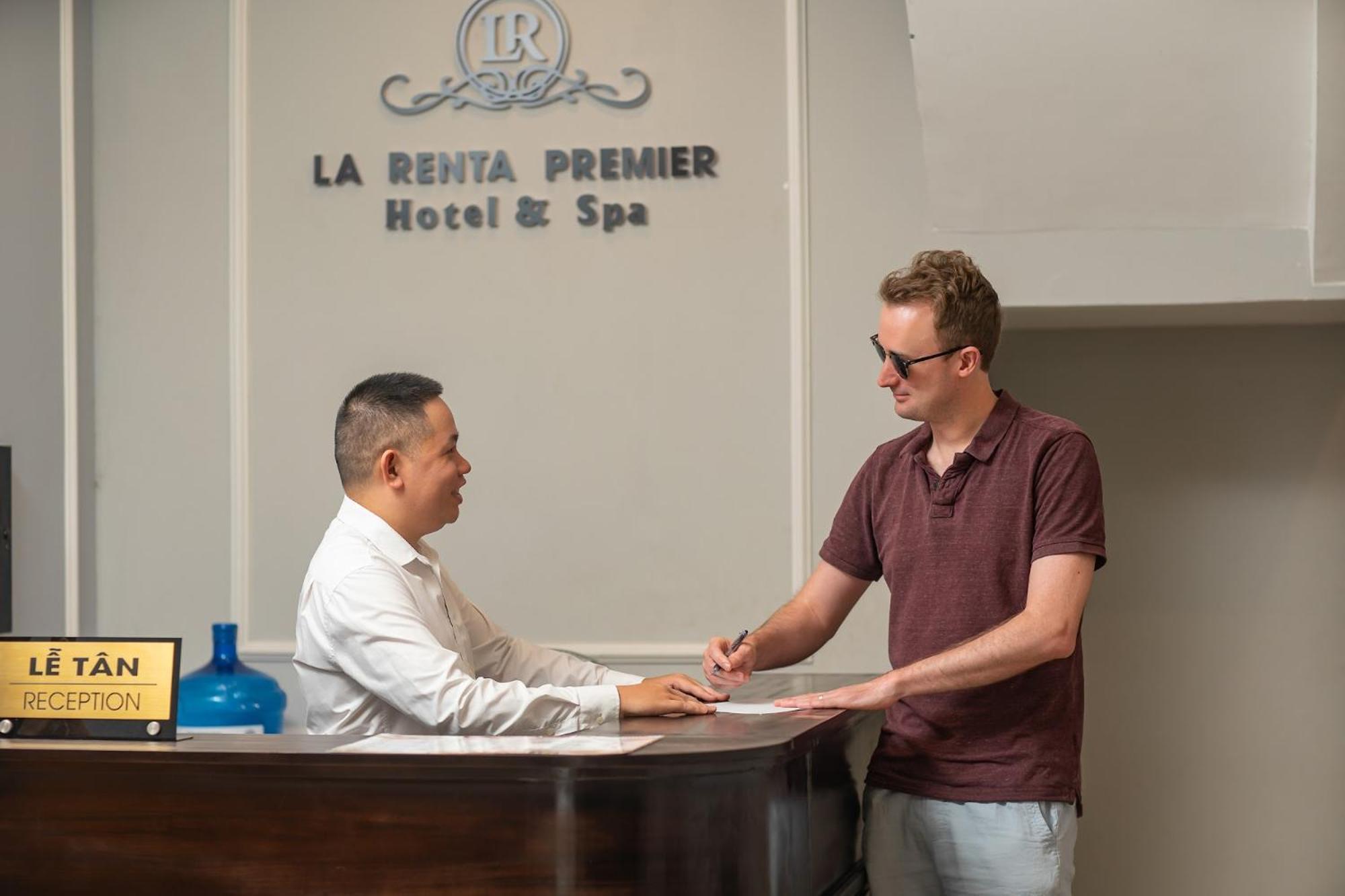 La Renta Premier Hotel & Spa Hanoi Exterior photo
